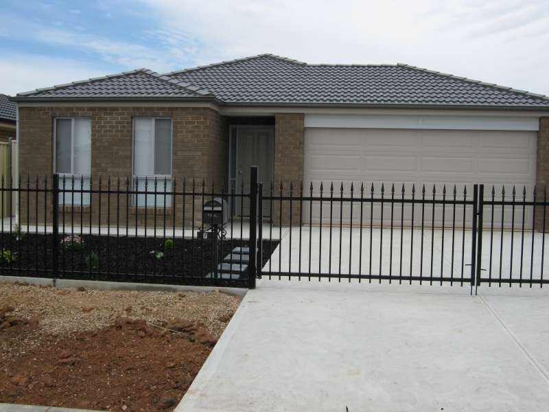 7 Crown Court, Munno Para West SA 5115