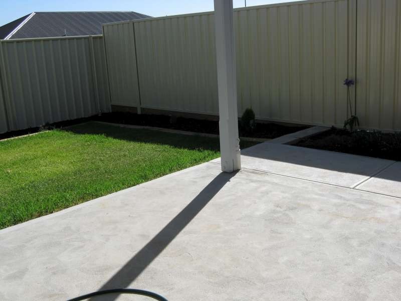 7 Crown Court, Munno Para West SA 5115