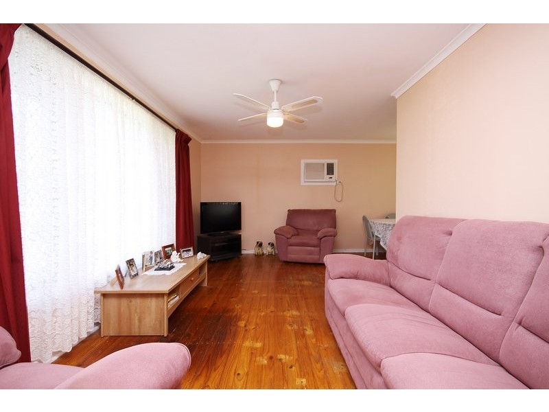 5 Preston Street, Elizabeth Downs SA 5113