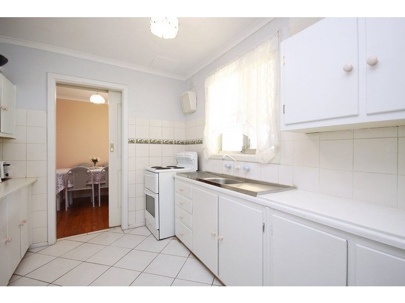 5 Preston Street, Elizabeth Downs SA 5113