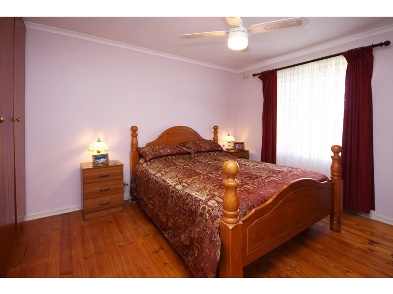 5 Preston Street, Elizabeth Downs SA 5113