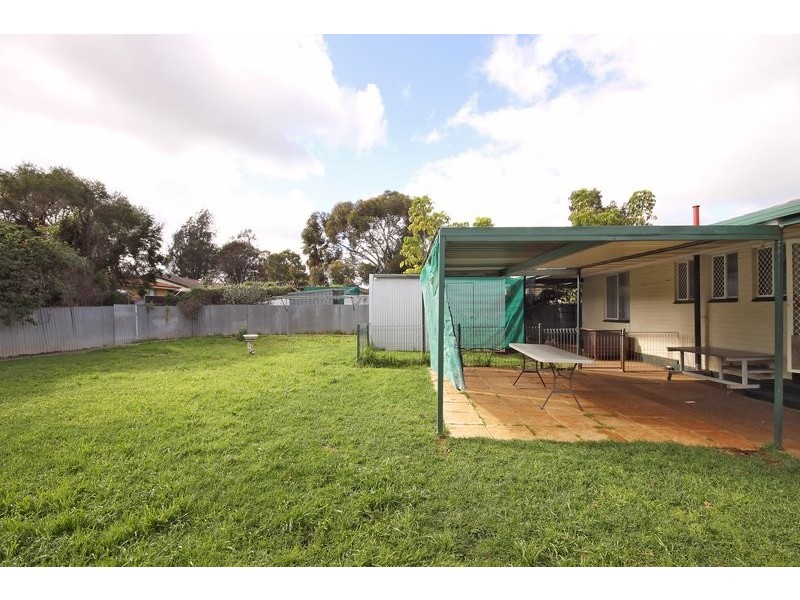 5 Preston Street, Elizabeth Downs SA 5113