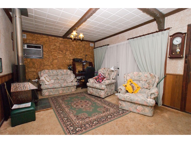 8 Southan Street, Smithfield Plains SA 5114