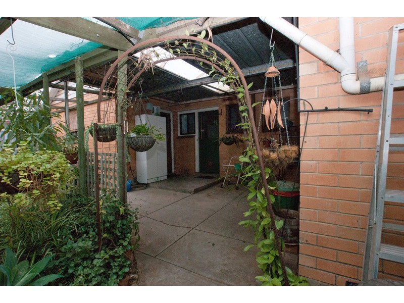 8 Southan Street, Smithfield Plains SA 5114