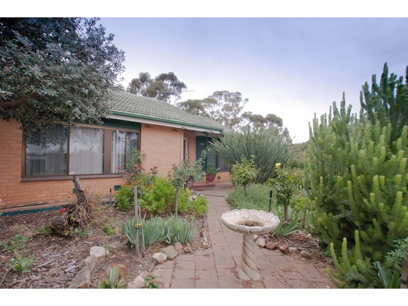 8 Southan Street, Smithfield Plains SA 5114