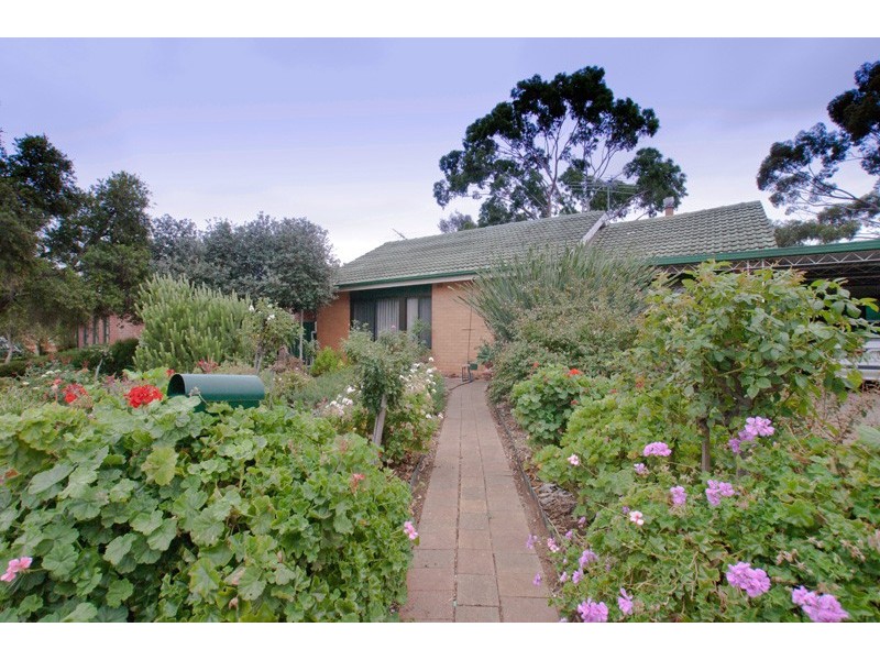 8 Southan Street, Smithfield Plains SA 5114