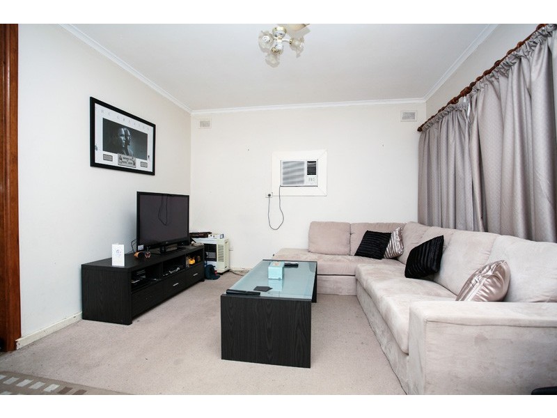 28 Vincent Road, Smithfield Plains SA 5114