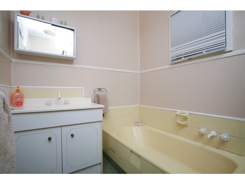 28 Vincent Road, Smithfield Plains SA 5114