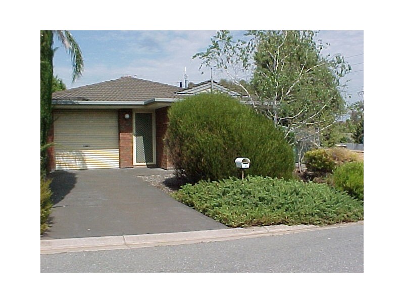 6 KENSINGTON MEWS, Hillbank SA 5112
