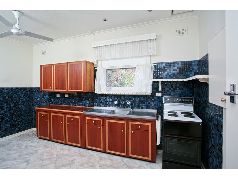 219 Hogarth Road, Elizabeth Grove SA 5112