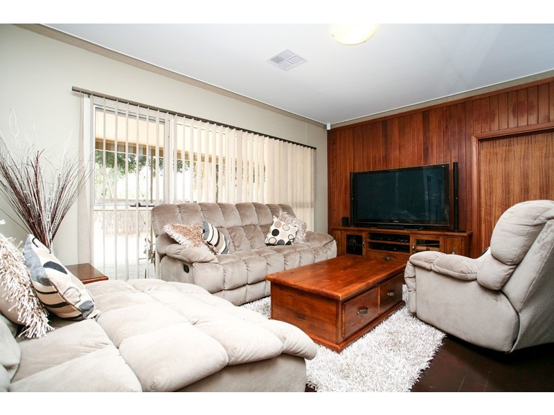 13 Donhead Street, Elizabeth SA 5112