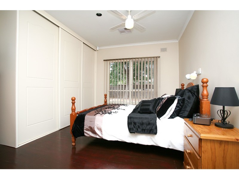 13 Donhead Street, Elizabeth SA 5112