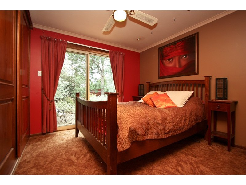 17 Aruma Crescent, Munno Para SA 5115