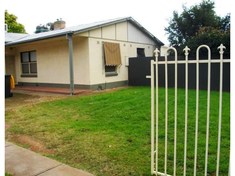 36 UNDERDOWN ROAD, Elizabeth South SA 5112