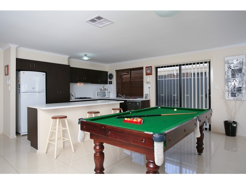 43 Flannery Crescent, Andrews Farm SA 5114