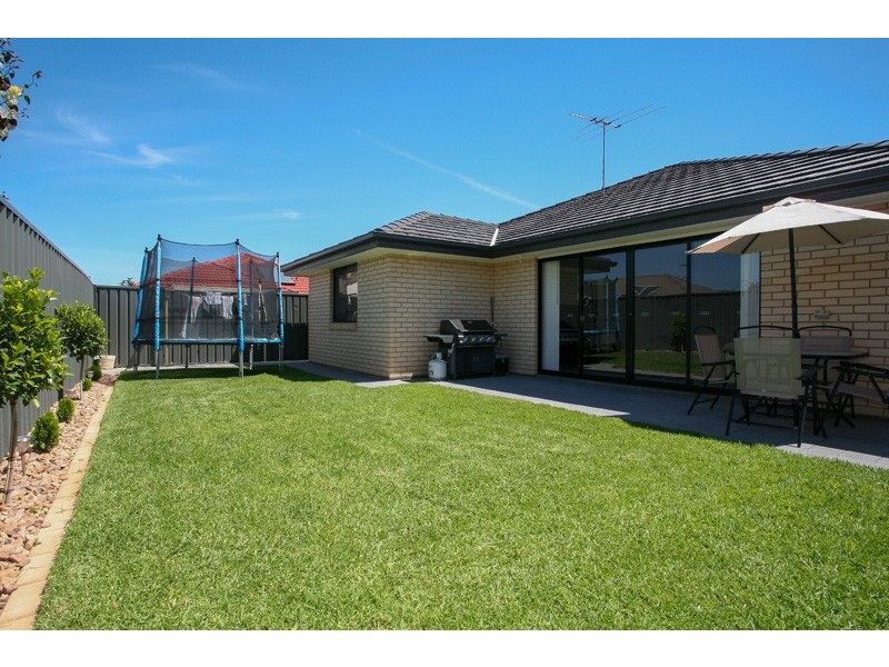 43 Flannery Crescent, Andrews Farm SA 5114