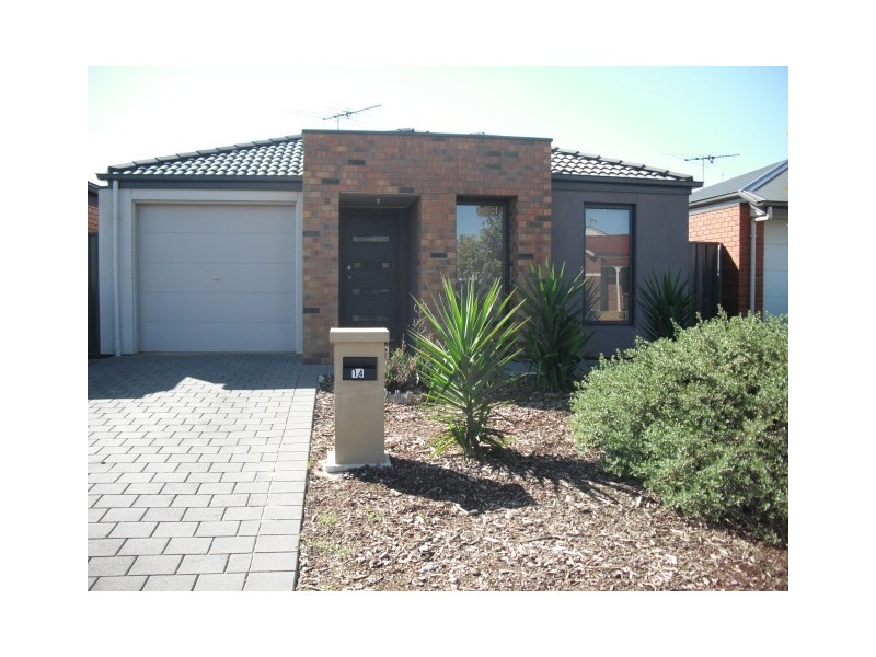 14 Callabonna Avenue, Andrews Farm SA 5114