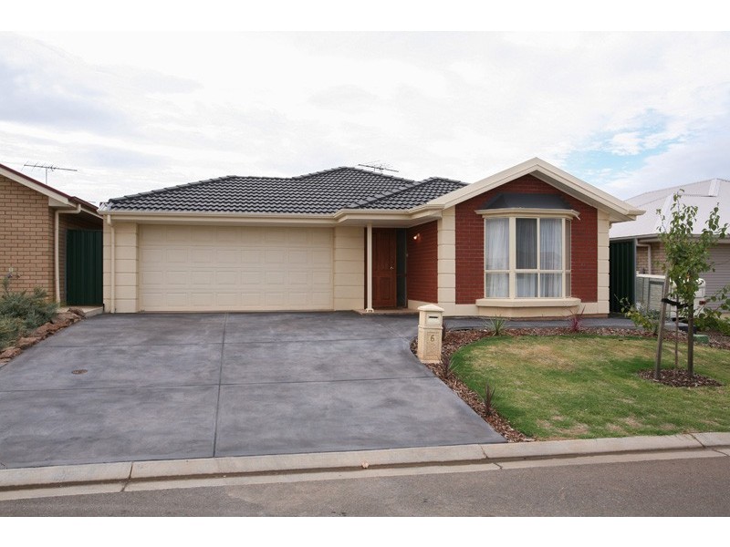 6 Gino Drive, Blakeview SA 5114
