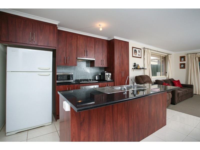 6 Gino Drive, Blakeview SA 5114