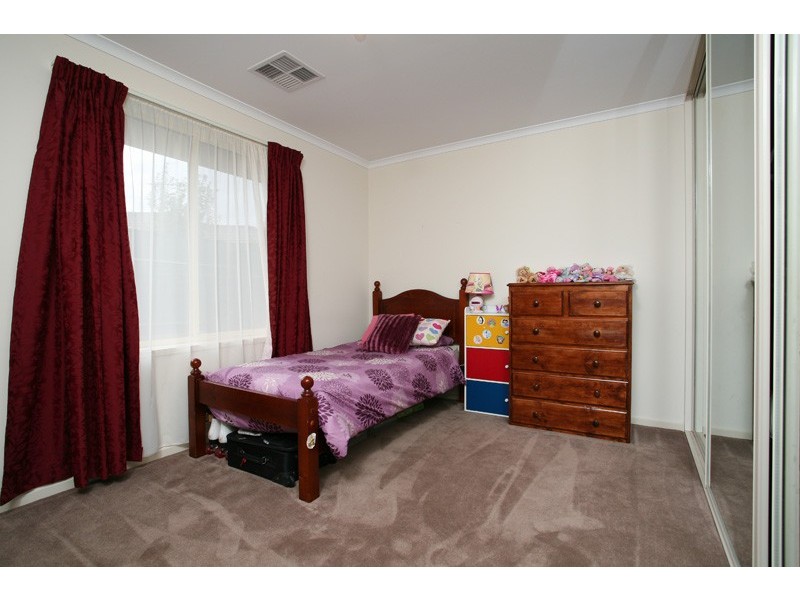 6 Gino Drive, Blakeview SA 5114