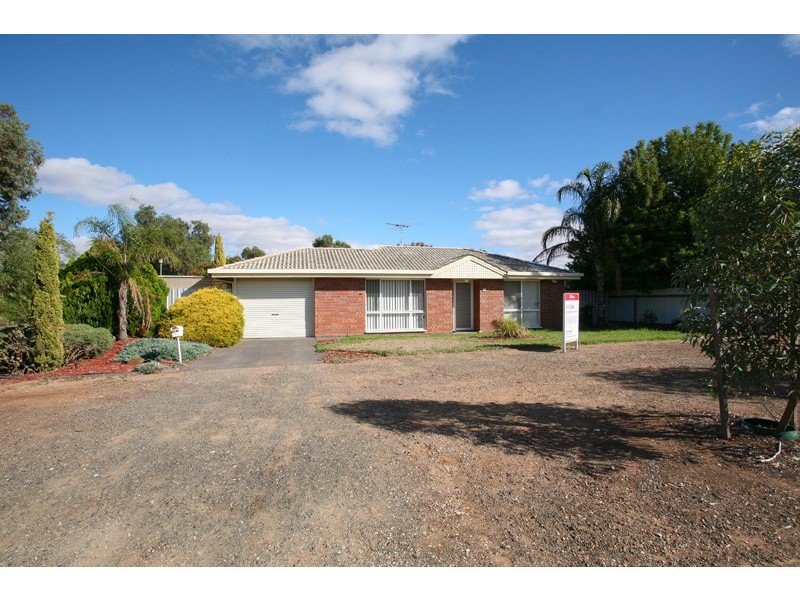 27 Holmes Street, Willaston SA 5118