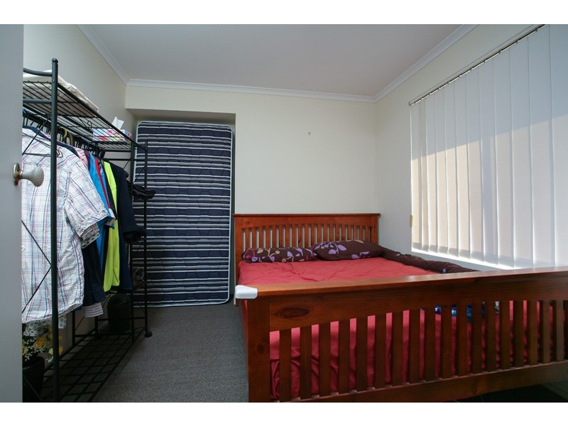 27 Holmes Street, Willaston SA 5118