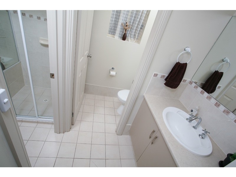 4 Oriana Court, Smithfield SA 5114