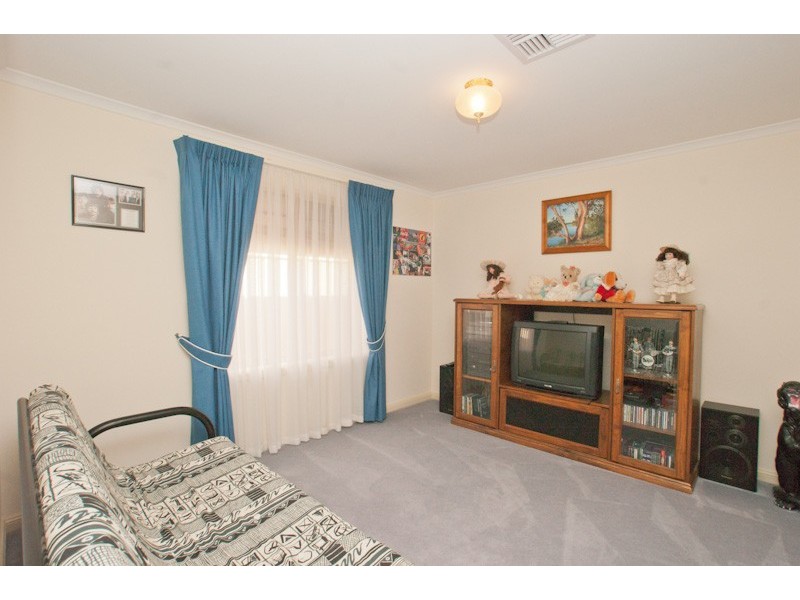 9 Hannah Road, Munno Para West SA 5115