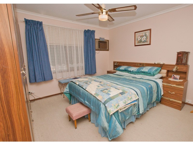 28 Cavenagh Street, Elizabeth Downs SA 5113