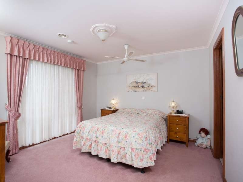 15 Hoss Court, Munno Para West SA 5115