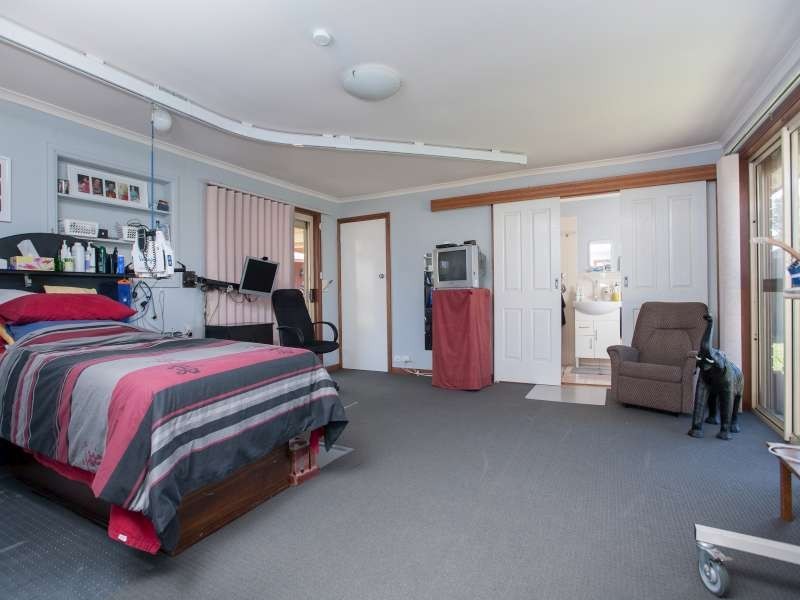 15 Hoss Court, Munno Para West SA 5115