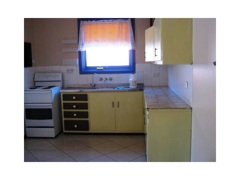 5 Bowood Street, Elizabeth Park SA 5113