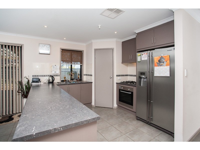 47 Coonawarra Avenue, Andrews Farm SA 5114