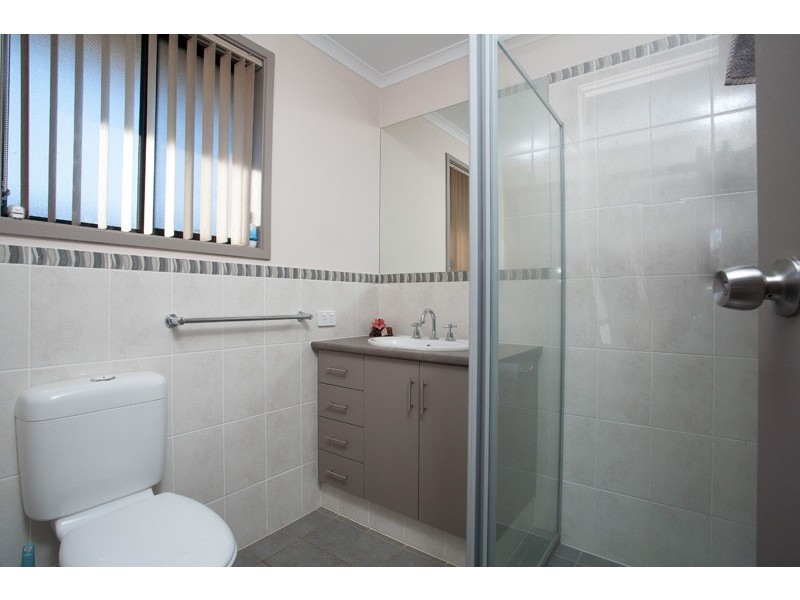 47 Coonawarra Avenue, Andrews Farm SA 5114