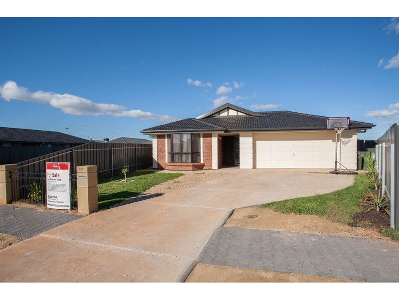 47 Coonawarra Avenue, Andrews Farm SA 5114