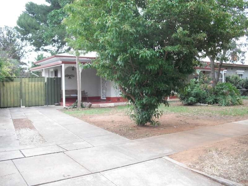 34 Hornet Crescent, Elizabeth East SA 5112