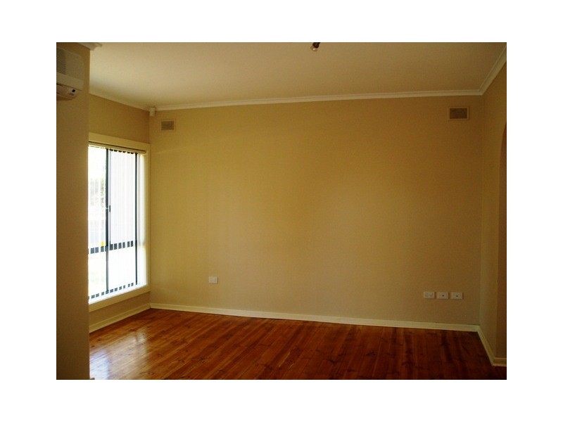 39 Davison Crescent, Smithfield Plains SA 5114