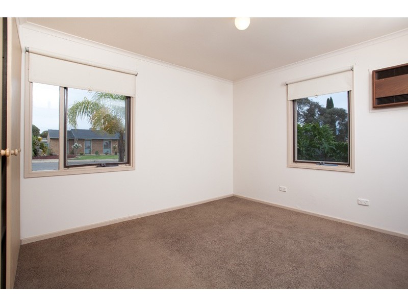 50 Bagalowie Crescent, Smithfield SA 5114