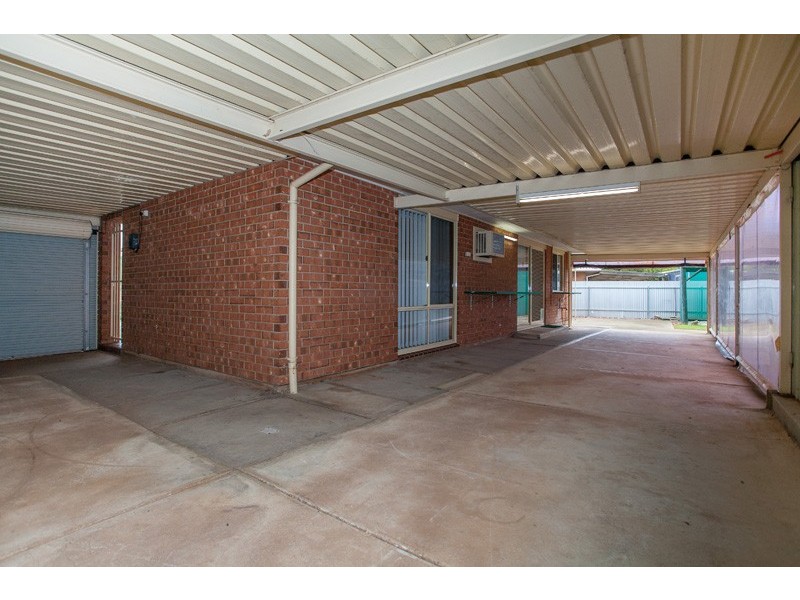 50 Bagalowie Crescent, Smithfield SA 5114