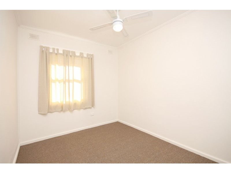 12 Collins Street, Elizabeth Downs SA 5113