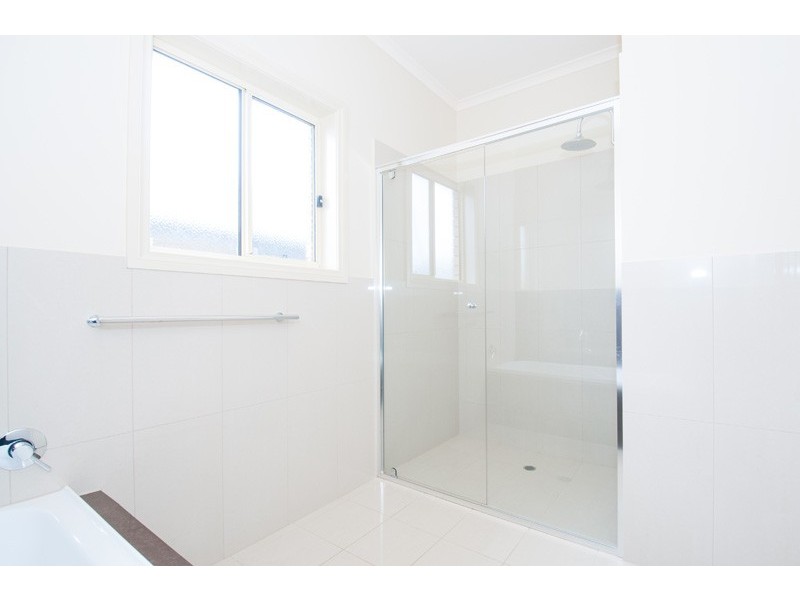 1 Hawick Ave, Blakeview SA 5114