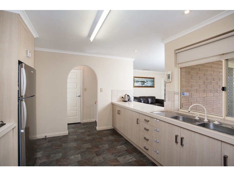 16 Petersens Parade, Salisbury Downs SA 5108