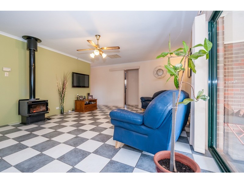 4 Andrews Court, Reid SA 5118