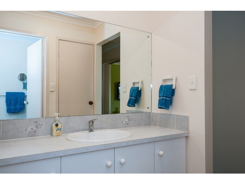 4 Andrews Court, Reid SA 5118