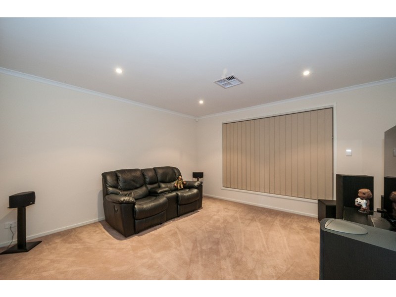 44 Everest Avenue, Andrews Farm SA 5114