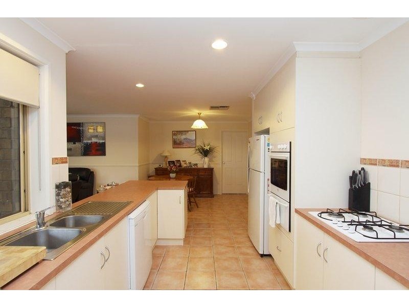 21 Highfield Drive, Hillbank SA 5112