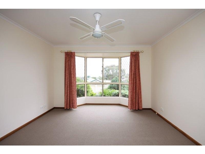 43 Cambridge Terrace, Hillbank SA 5112