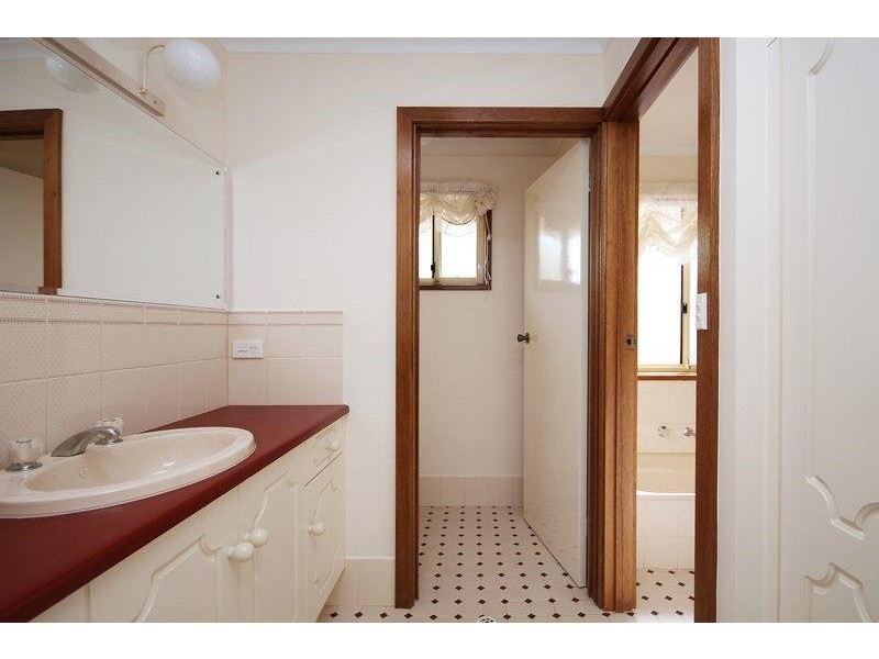 43 Cambridge Terrace, Hillbank SA 5112