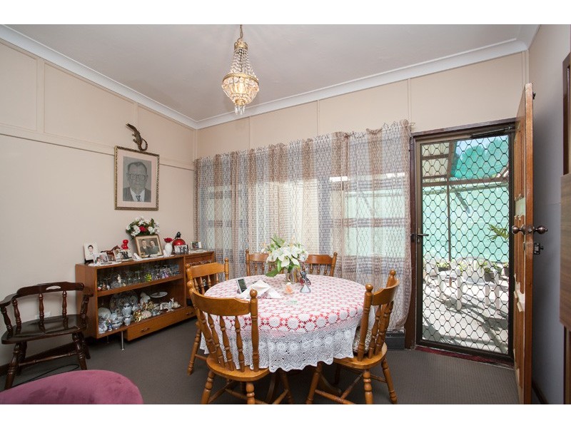 6 Wallace Road, Elizabeth Vale SA 5112