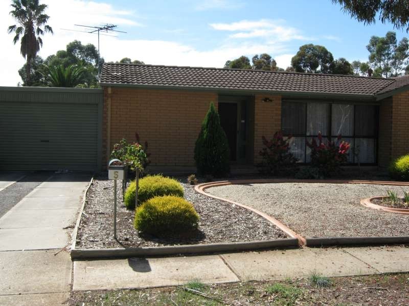 5 Harmer Court, Para Hills West SA 5096